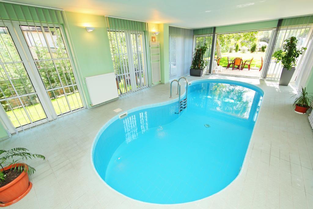 Balazs Villa Balatonfured Ngoại thất bức ảnh