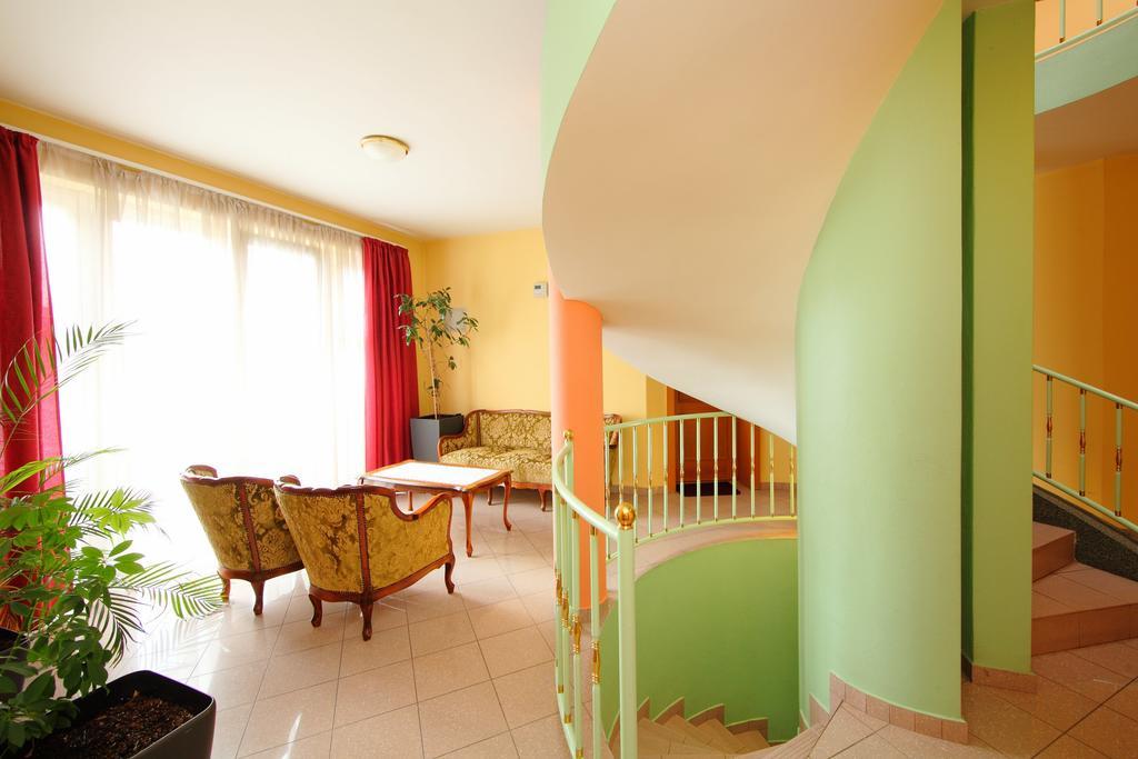 Balazs Villa Balatonfured Ngoại thất bức ảnh