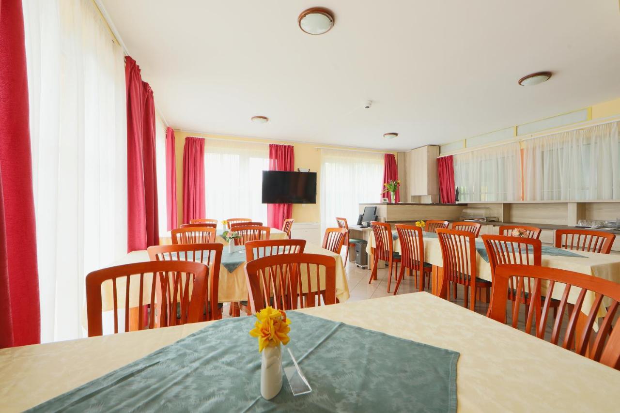 Balazs Villa Balatonfured Ngoại thất bức ảnh