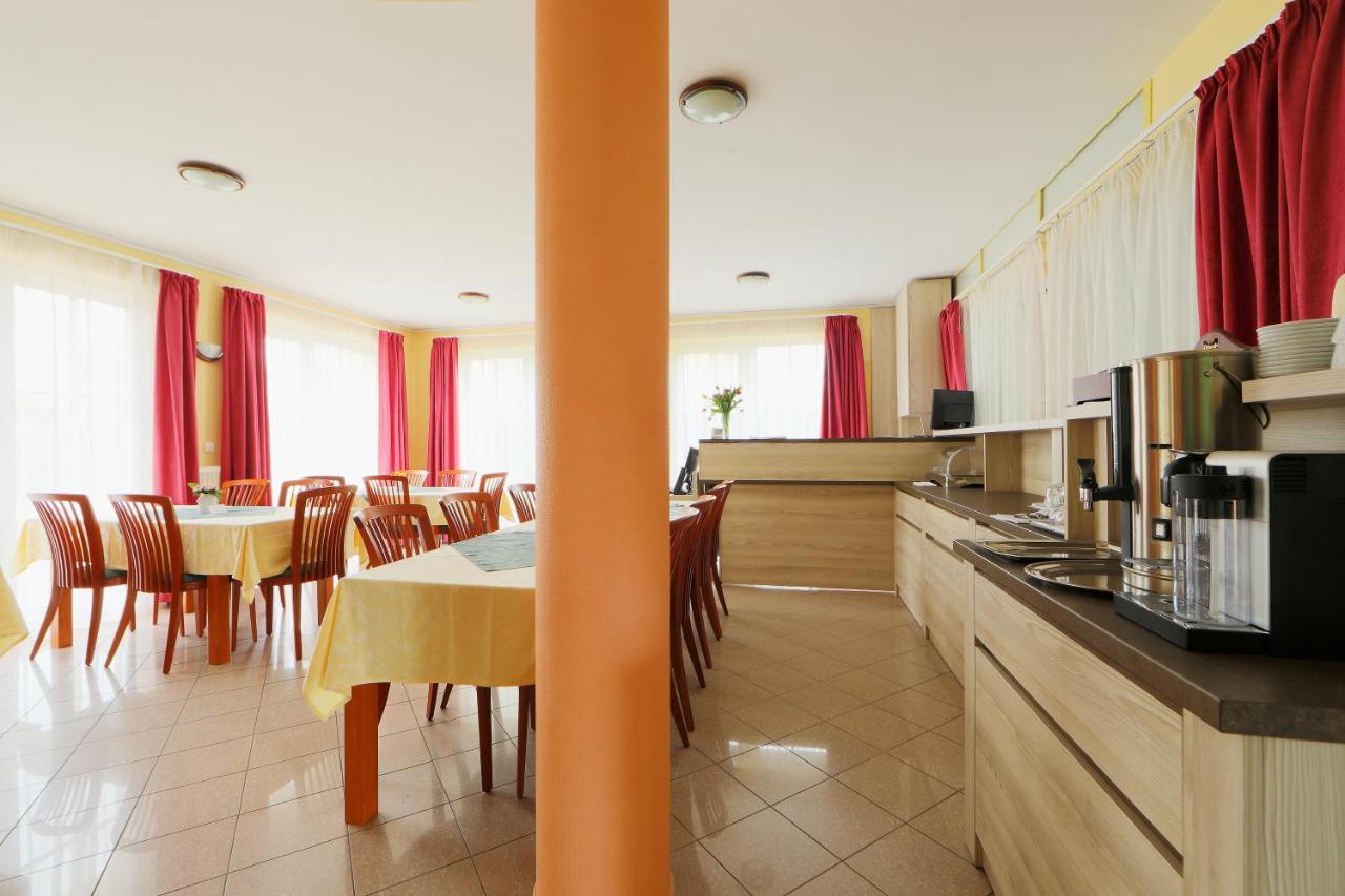 Balazs Villa Balatonfured Ngoại thất bức ảnh